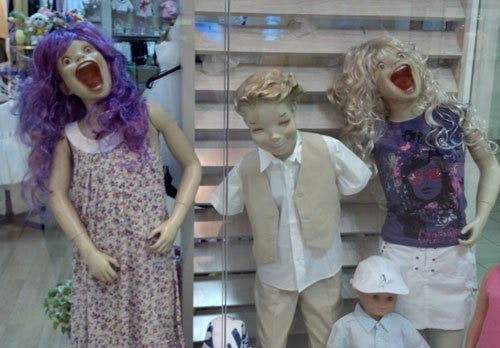21 Creepy Mannequins That Will Haunt Your Dreams Until The End Of