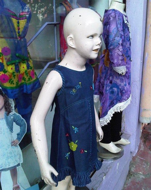 21 Creepy Mannequins That Will Haunt Your Dreams Until The End Of