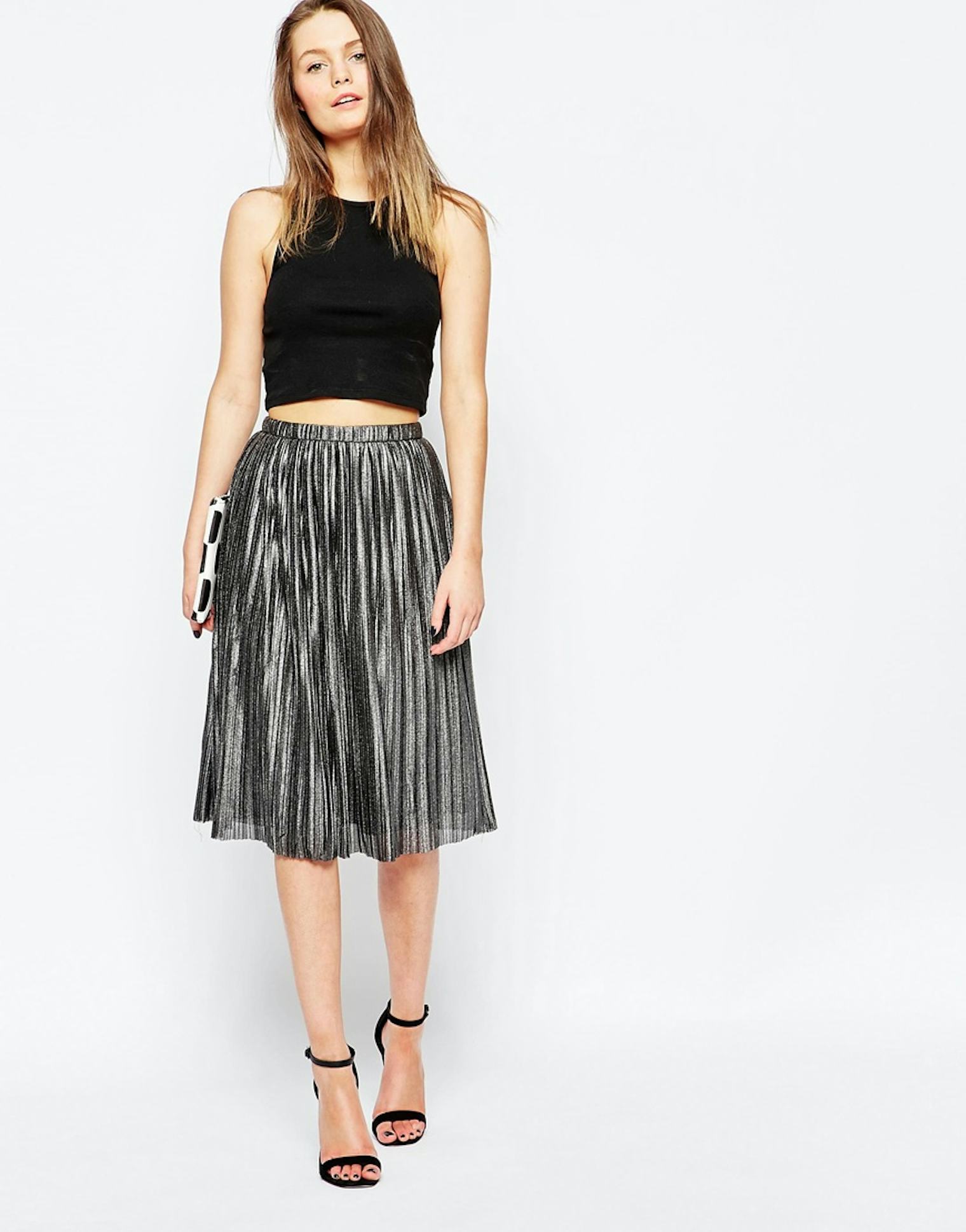 Wear A Metallic Skirt Like Alexa Chung This Fall — PHOTOS