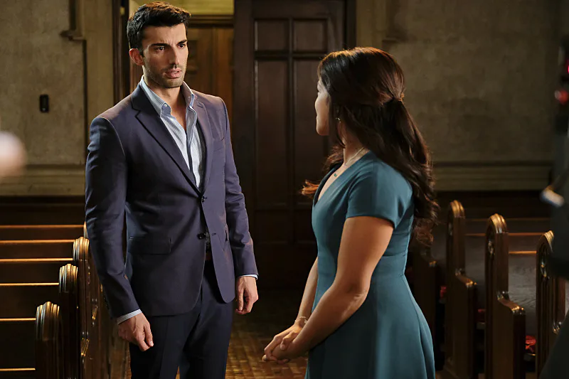 What Was In The Envelope Rafael Got On 'Jane The Virgin'? Mother ...