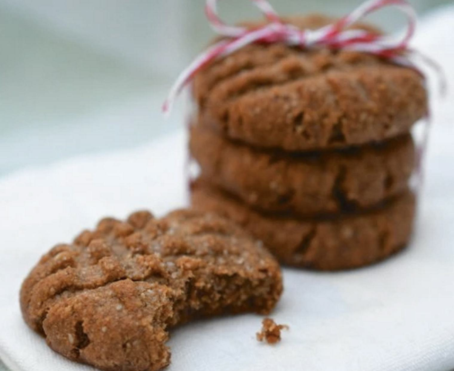 16 Vegan Things To Bake That Don't Require Eggs Or Dairy