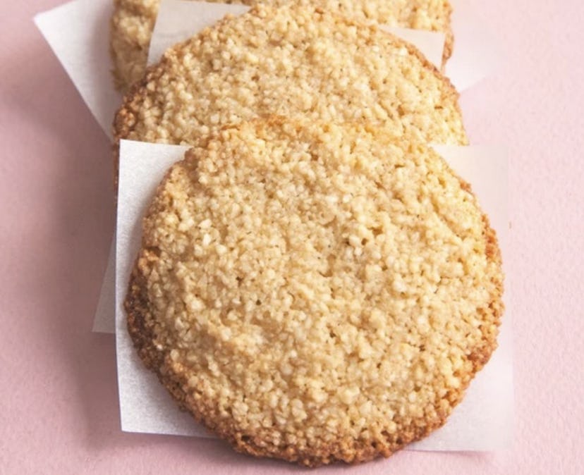 16 Vegan Things To Bake That Don't Require Eggs Or Dairy