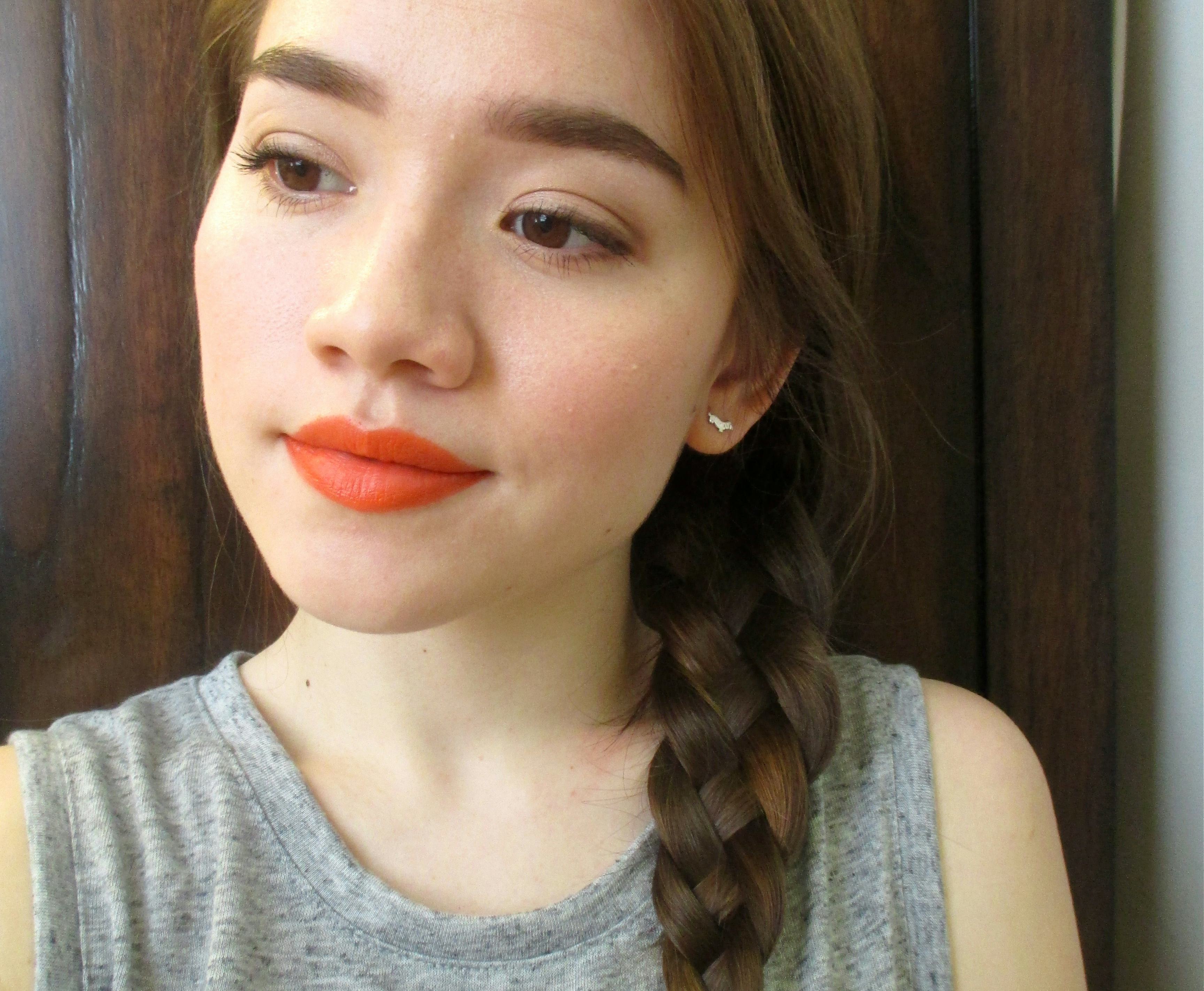 9 Dry Shampoo Hacks To Know For Summer That Will Convince You It's A