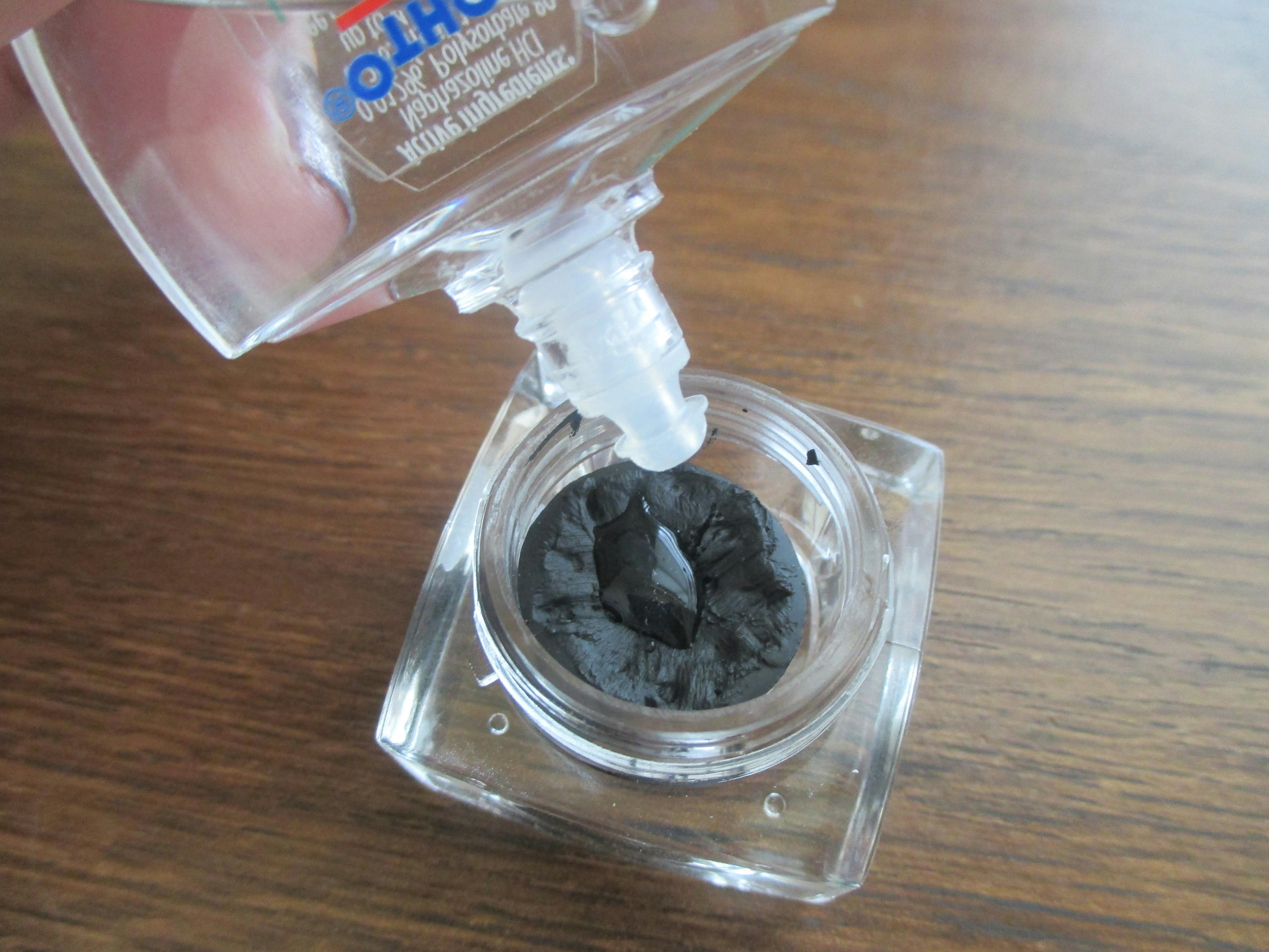 How To Revive Dried Gel Eyeliner With One Easy Trick — PHOTOS