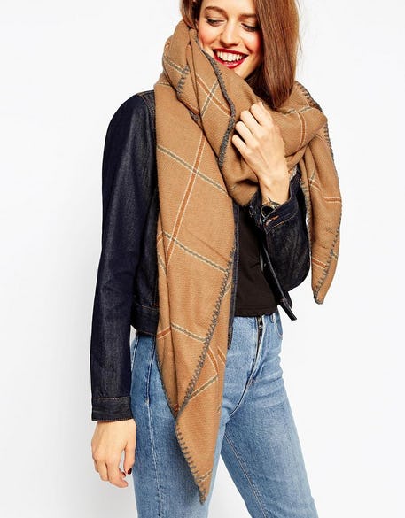 11 Cute Blanket Scarves To Wrap Your Entire Body In This Winter