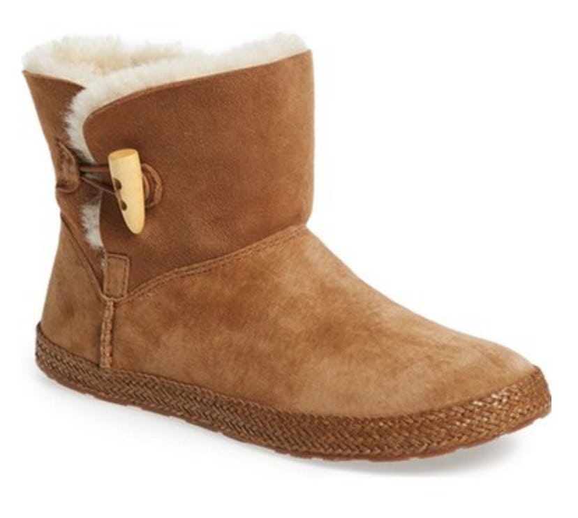 The Best Winter Boots For Feet With Bunions Will Keep You Comfortable