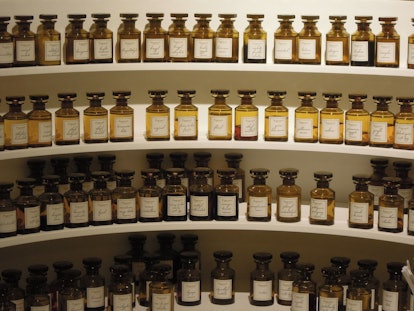 You're Probably Storing Your Perfumes Wrong