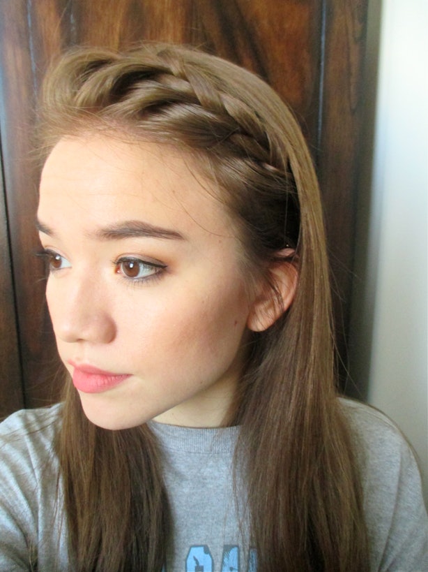 5 Cute And Easy Bobby-Pin Hairstyles Using Fewer Than 5 ...