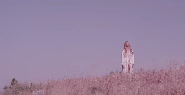 Gigi Hadid Makes Acting Debut In Short Film For 'V' Magazine, Proving ...