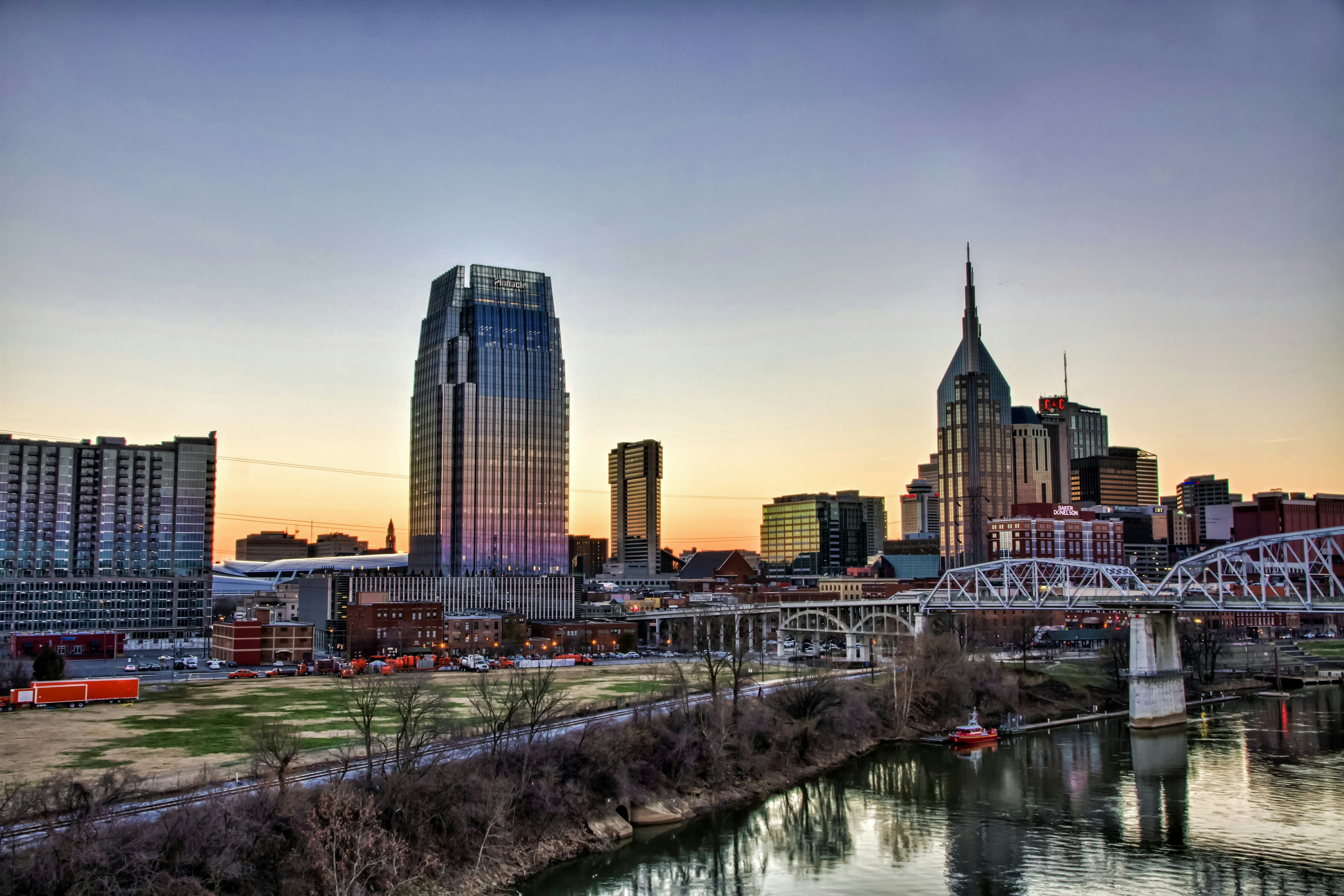 7 Memorial Day Getaways For LastMinute Travelers (And They're Budget