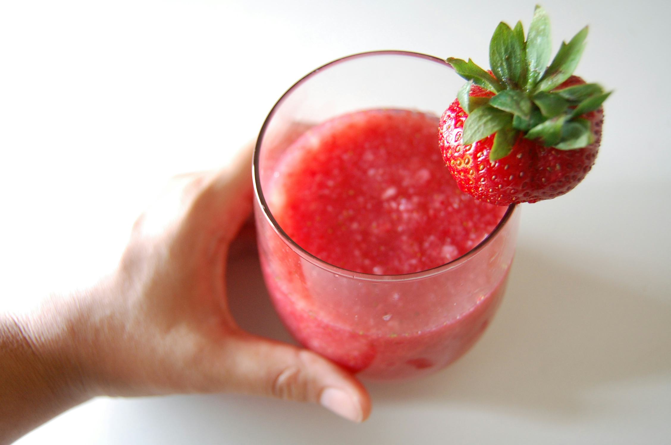 How To Chill Wine Quickly So You Can Enjoy A Cold Drink During The Dog