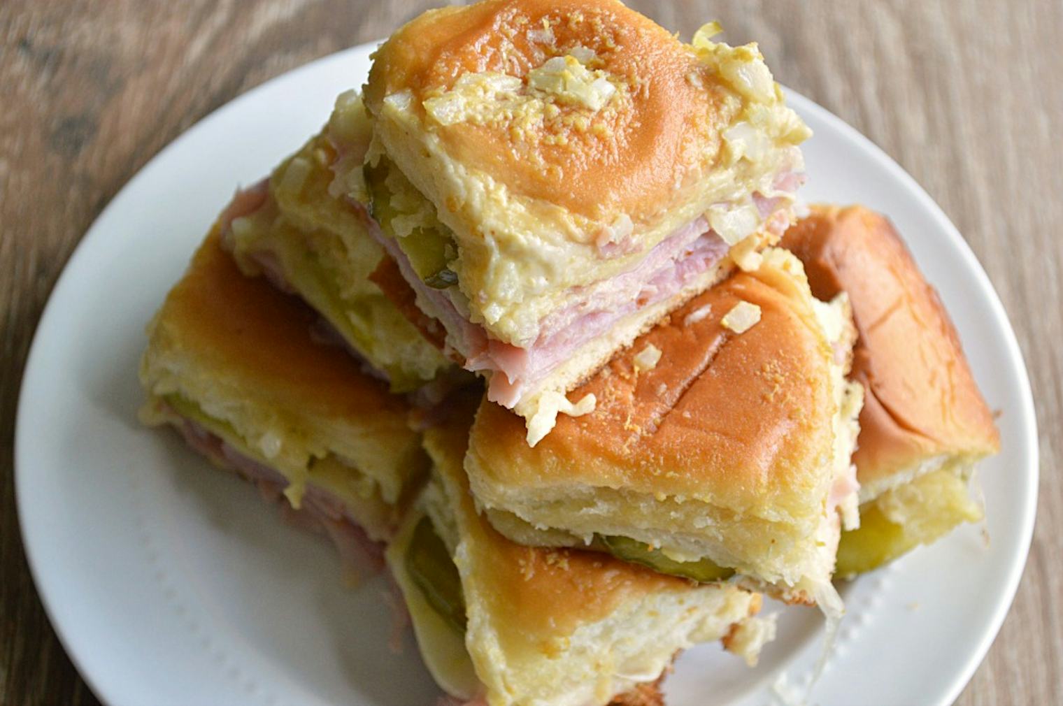 18 Super Bowl Finger Food Recipes To Munch On Game Day