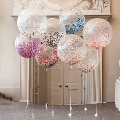 15 Prom Party Decorations That Will Guarantee Your Prom Photos Are The ...