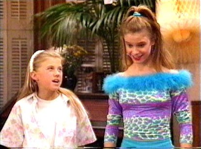 The 9 Most Outdated Looks From 'Full House' Will Make You Want To Buy ...