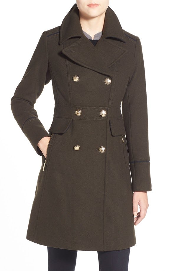 Are Down Jackets Warmer Than Wool? Here's What You Need To Know — PHOTOS