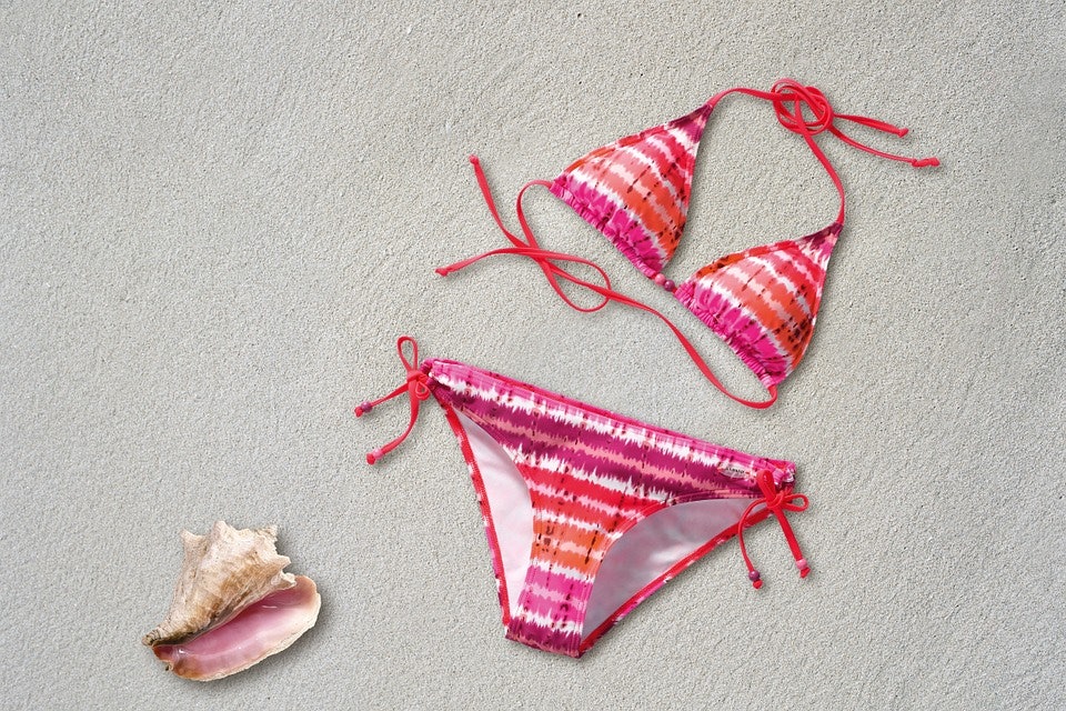 how to get sand out of your bathing suit