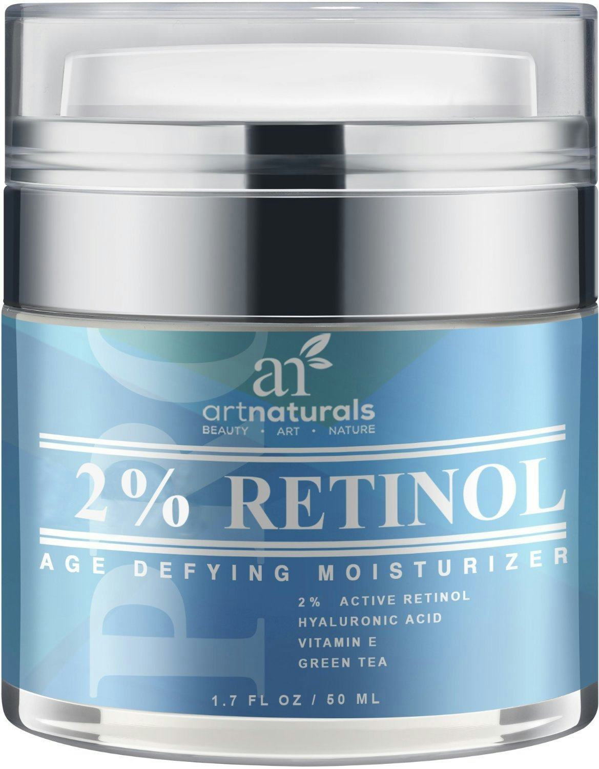What Does Retinol Cream Do? Here's What You Need To Know Before You Put