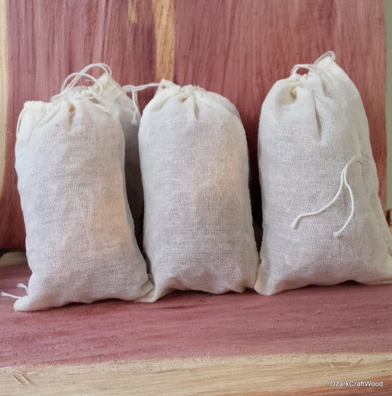 How to Store Your Summer Clothes For Fall Now That It's Time To Make