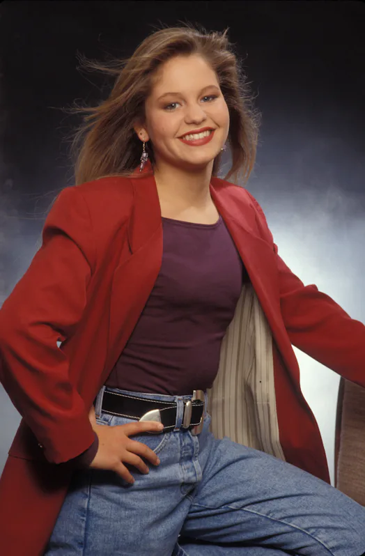 dj tanner denim dress Fuller House Fashion: DJ Tanner's Denim Dress