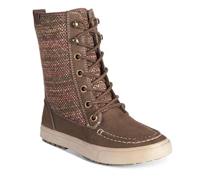 Best snow boots for 2025 college students