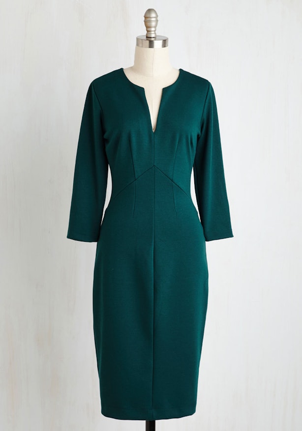 12 Winter Graduation Dresses That ll Make You Want To 12 Winter Graduation Dresses That ll Make You Want To
