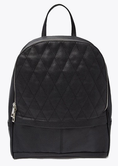 Where To Buy Kylie Jenner's Quilted Backpack To Steal Her Casual Cool ...