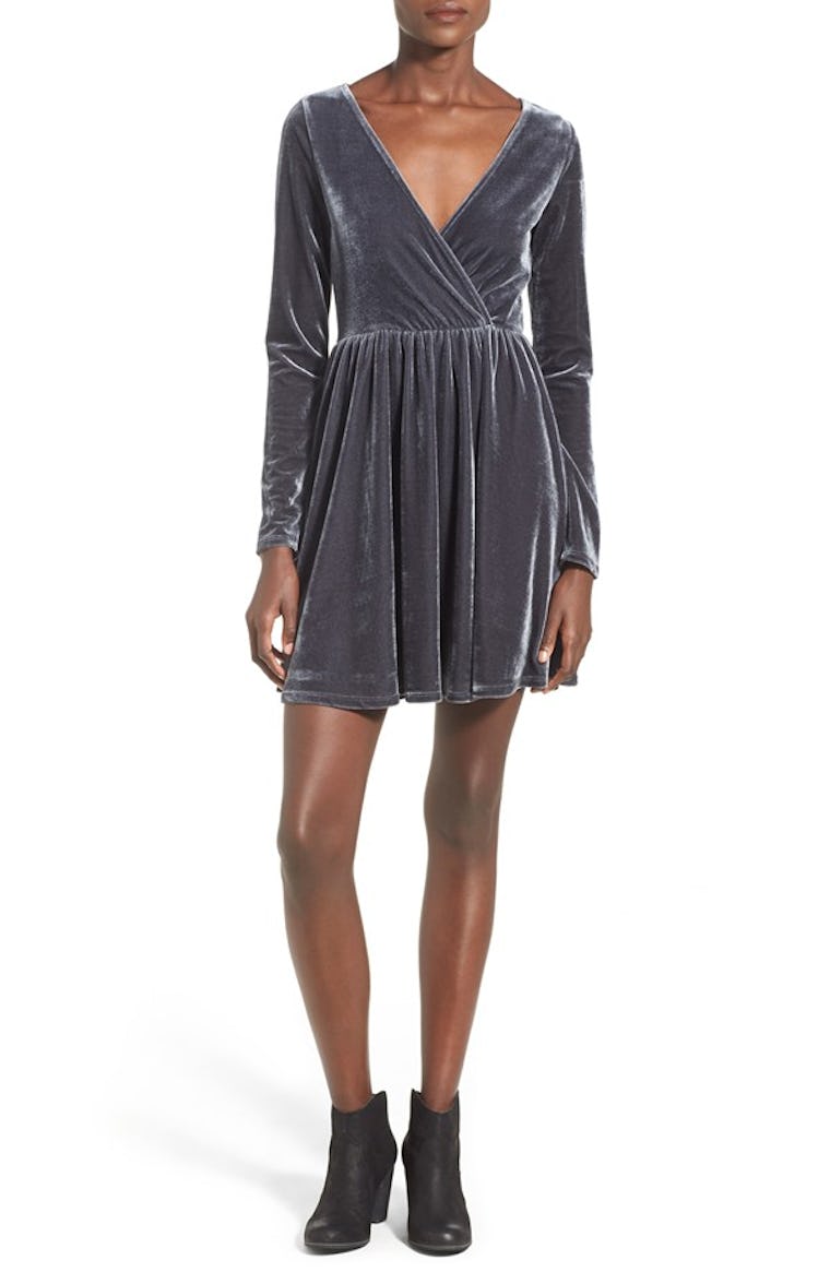 12 Winter Graduation Dresses That'll Make You Want To Ditch Your Gown ...