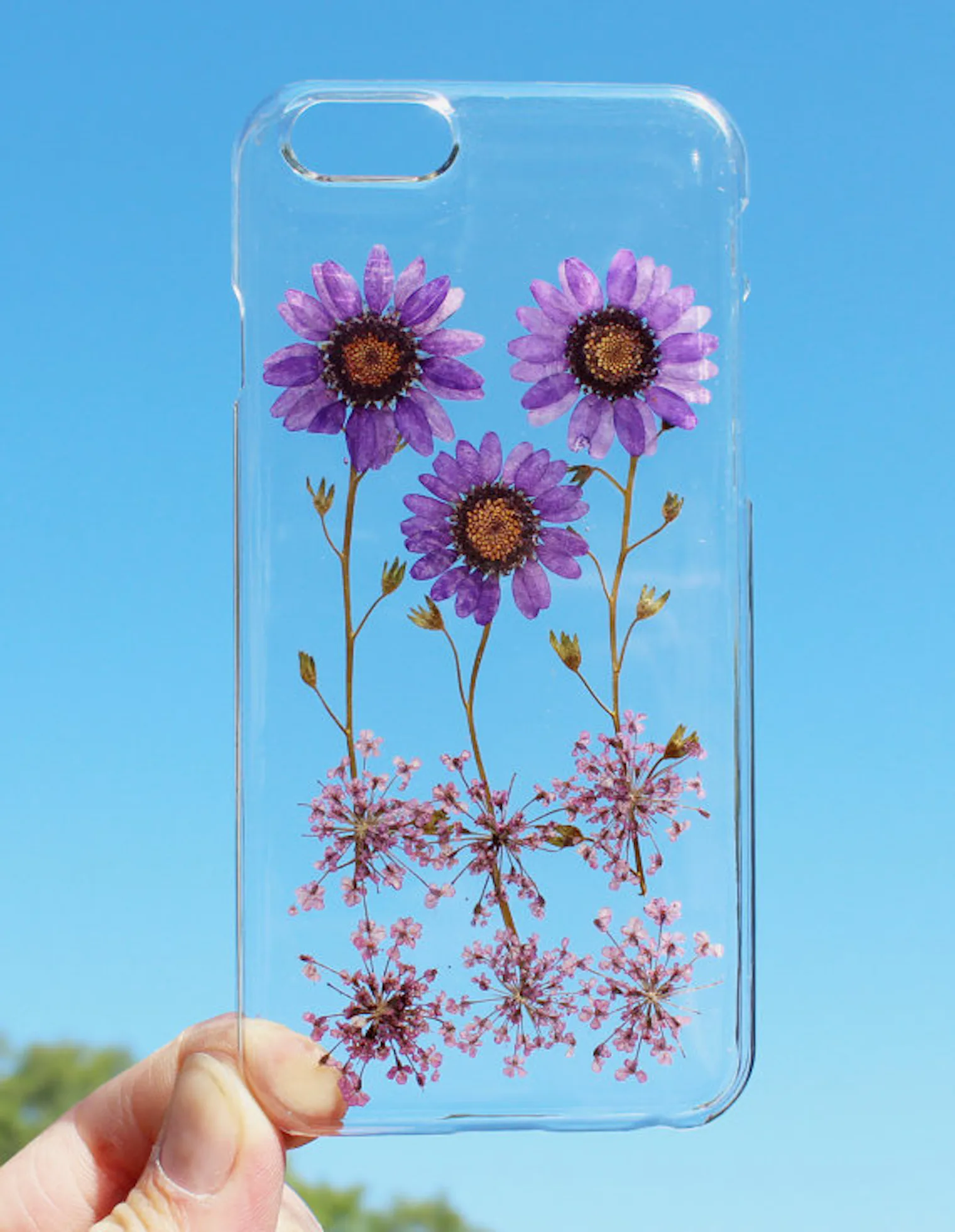 These Real Flower Phone Cases For Spring Will Brighten Up Your Day — PHOTOS