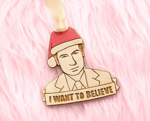 11 '90s Inspired Christmas Decorations You Must Have To Relive The