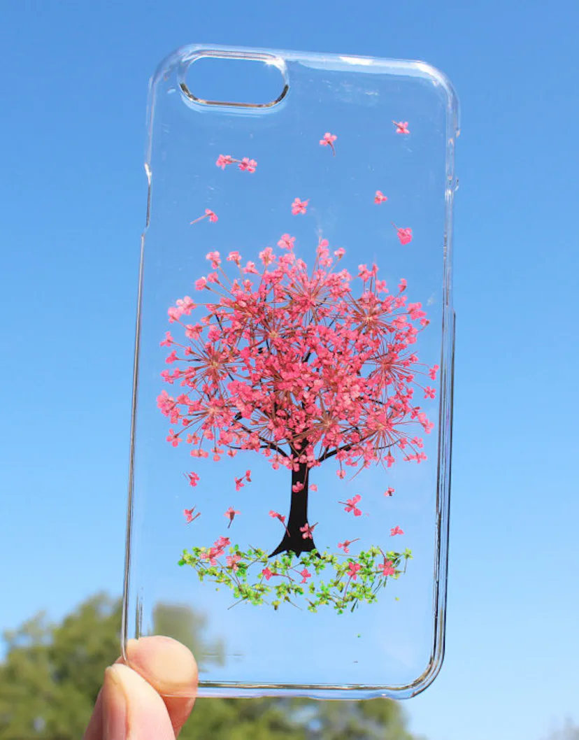 These Real Flower Phone Cases For Spring Will Brighten Up Your Day — PHOTOS