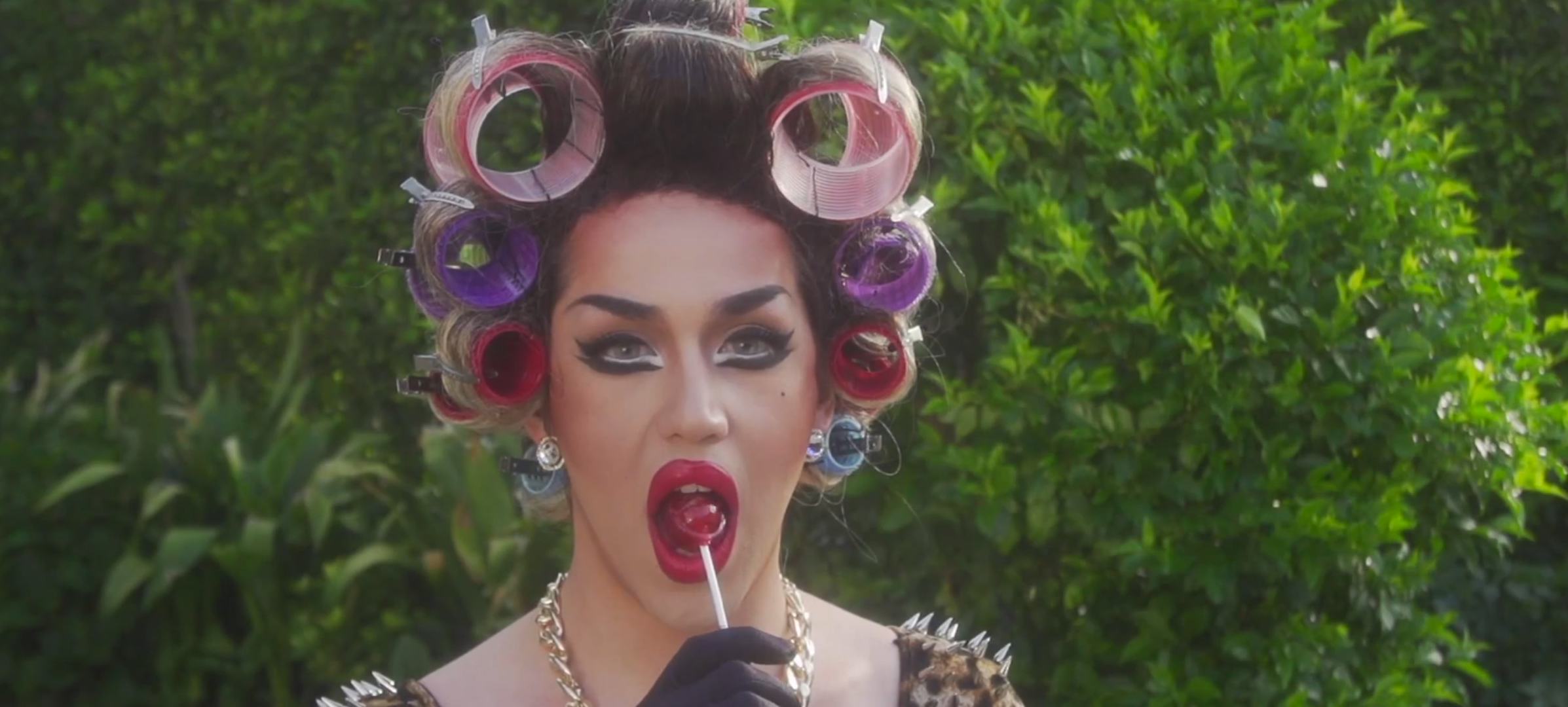 Rupaul S Drag Race S Adore Delano S Dtf Video Serves Some Hot Laundromat Realness Video hot laundromat realness