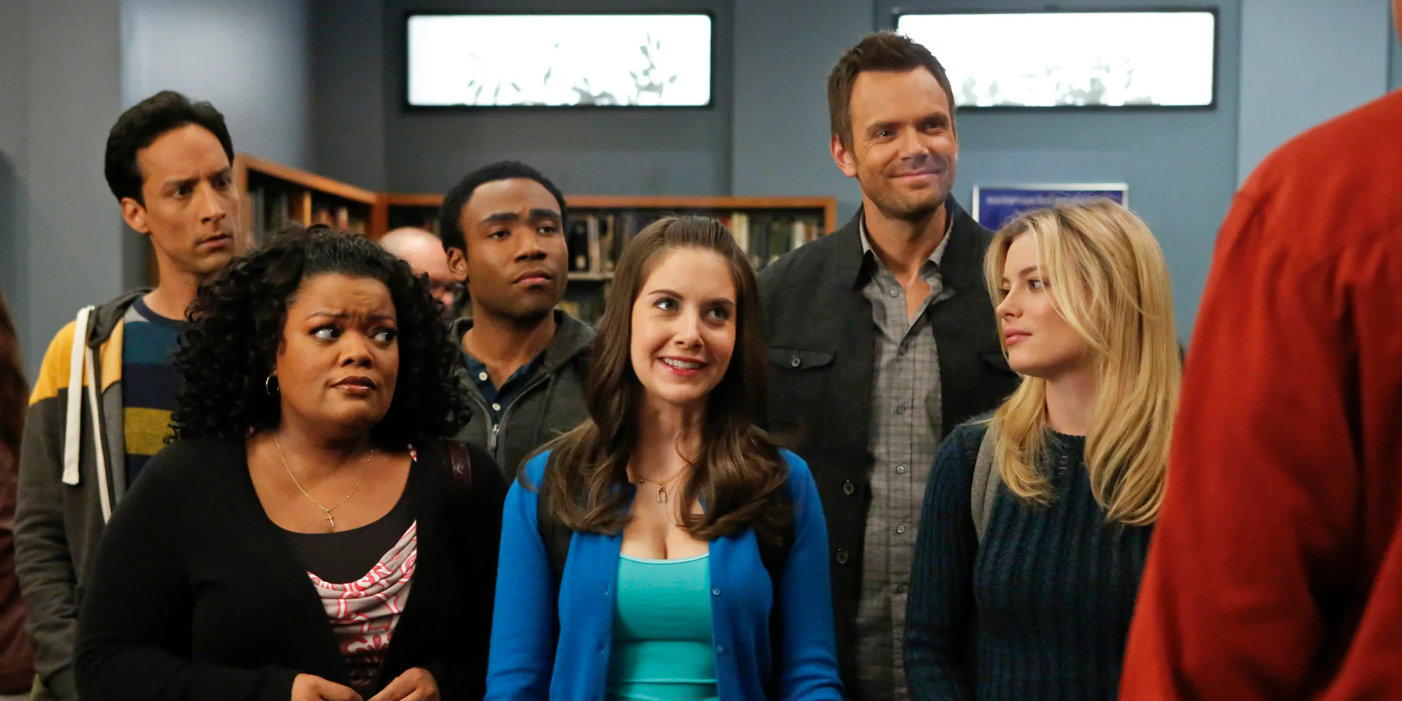 Evolution Of The Television Sitcom, From Studying 1980 To Predicting 2020