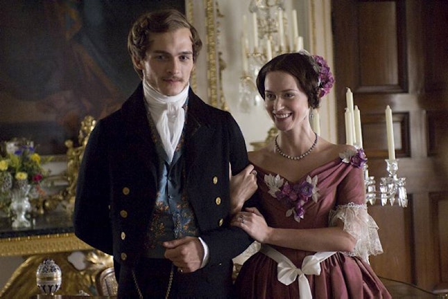 The Best Historical Royal Couples (and Where To Read About Them)