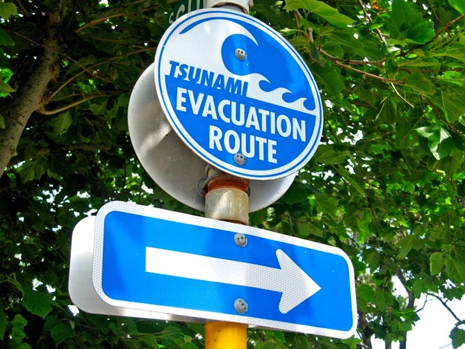 9 Ways To Be EarthquakeReady, Because You Actually Shouldn't Stand In