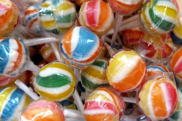 6 Questionable Ingredients To Avoid In Common Foods 6 Questionable Ingredients To Avoid In Common Foods