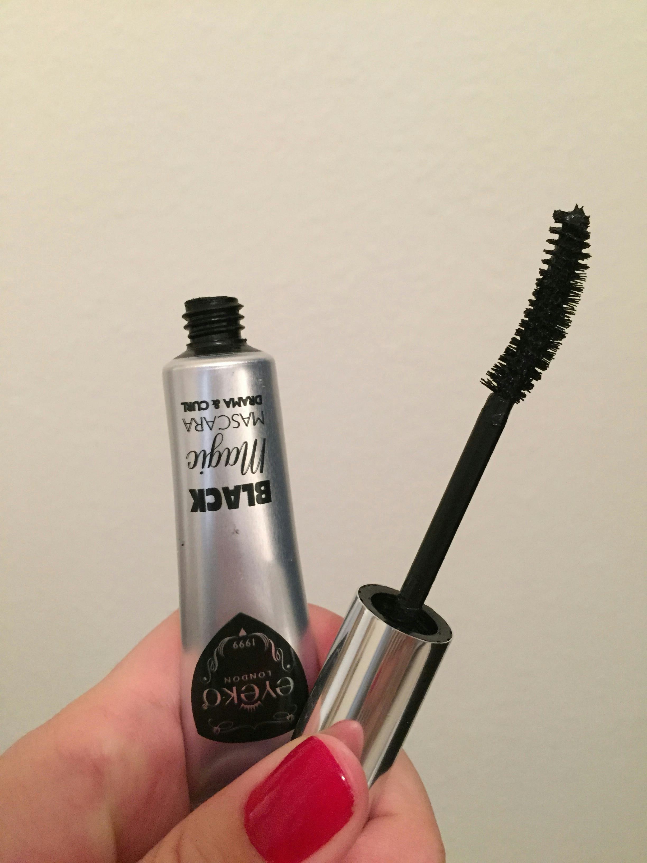 What Is The Best Mascara? 32 Days, 32 Trials, One Goal Of Finding The