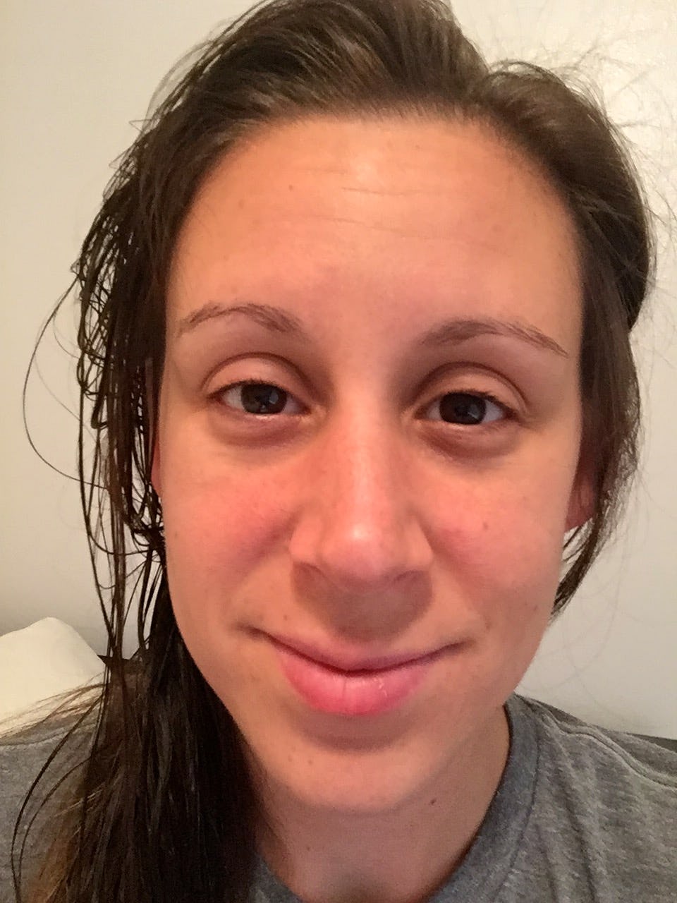 Does Sleeping On A Silk Pillowcase Help Improve Skin Health And Reduce