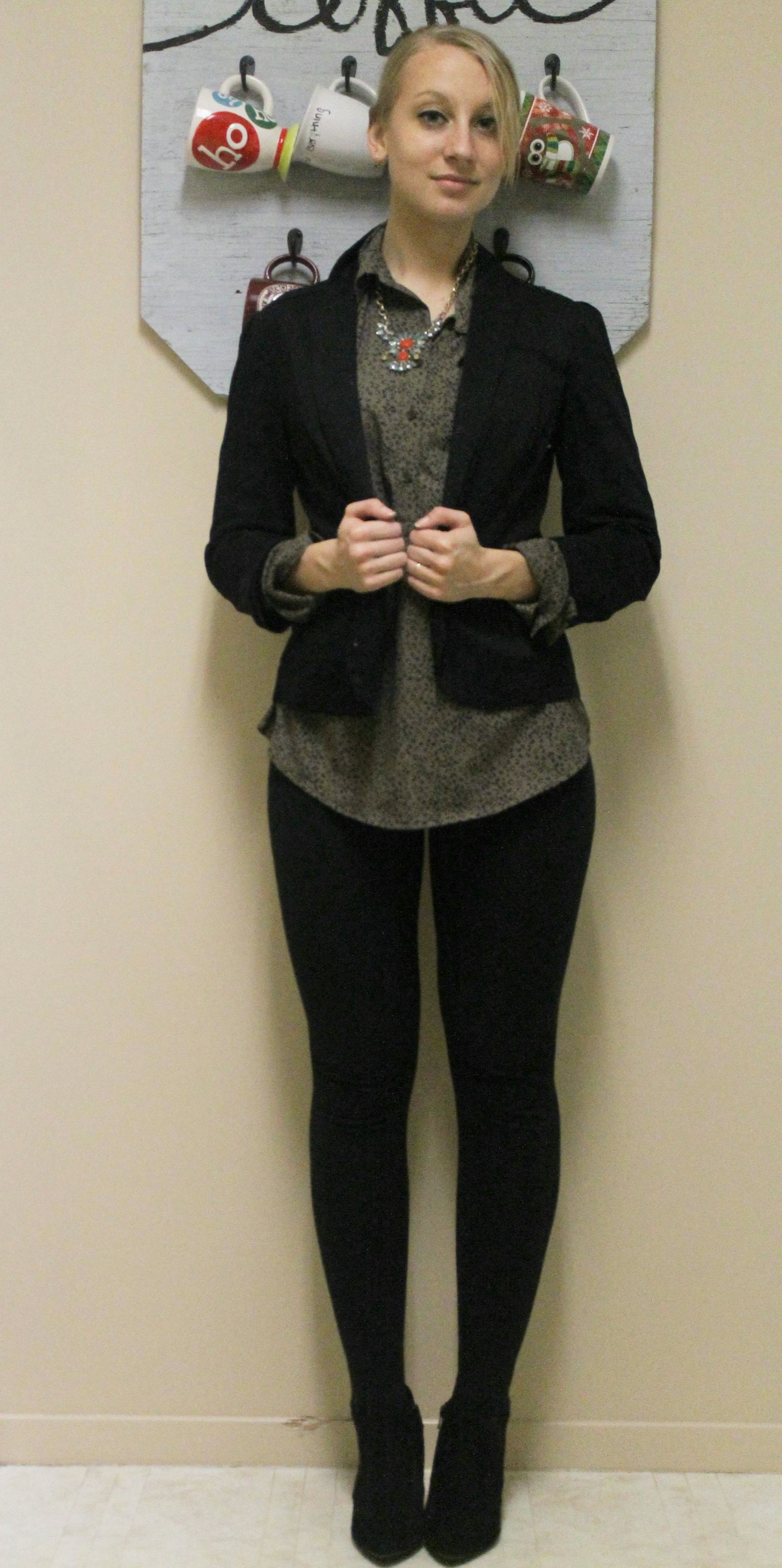 37 Fancy Work Outfits Ideas With Black Leggings To Copy Right Now