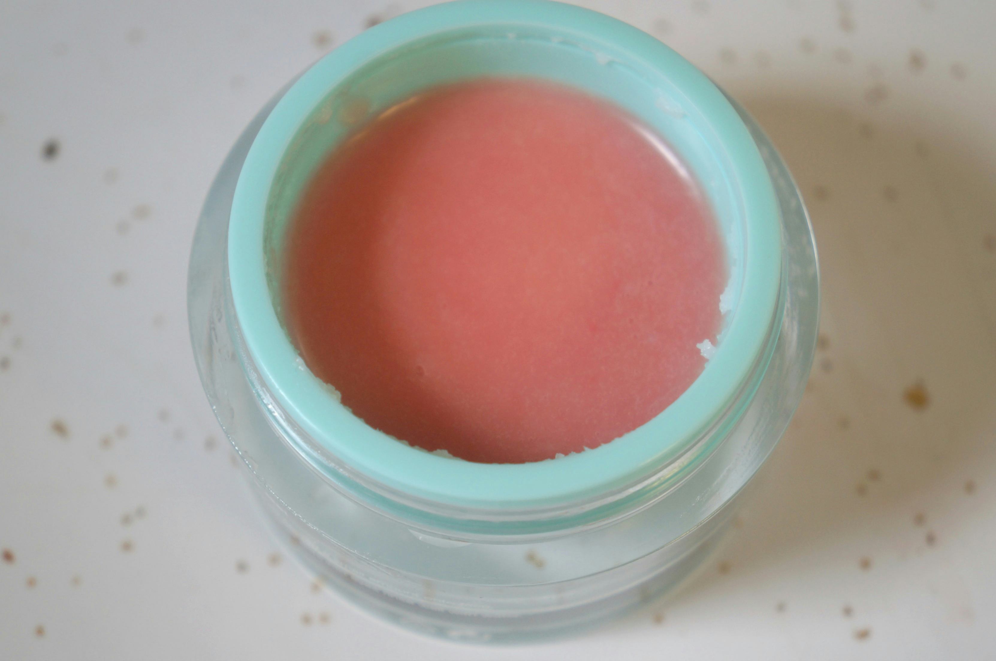 A DIY Coconut Oil Lip Balm That Literally Anyone Can Whip Up At Home