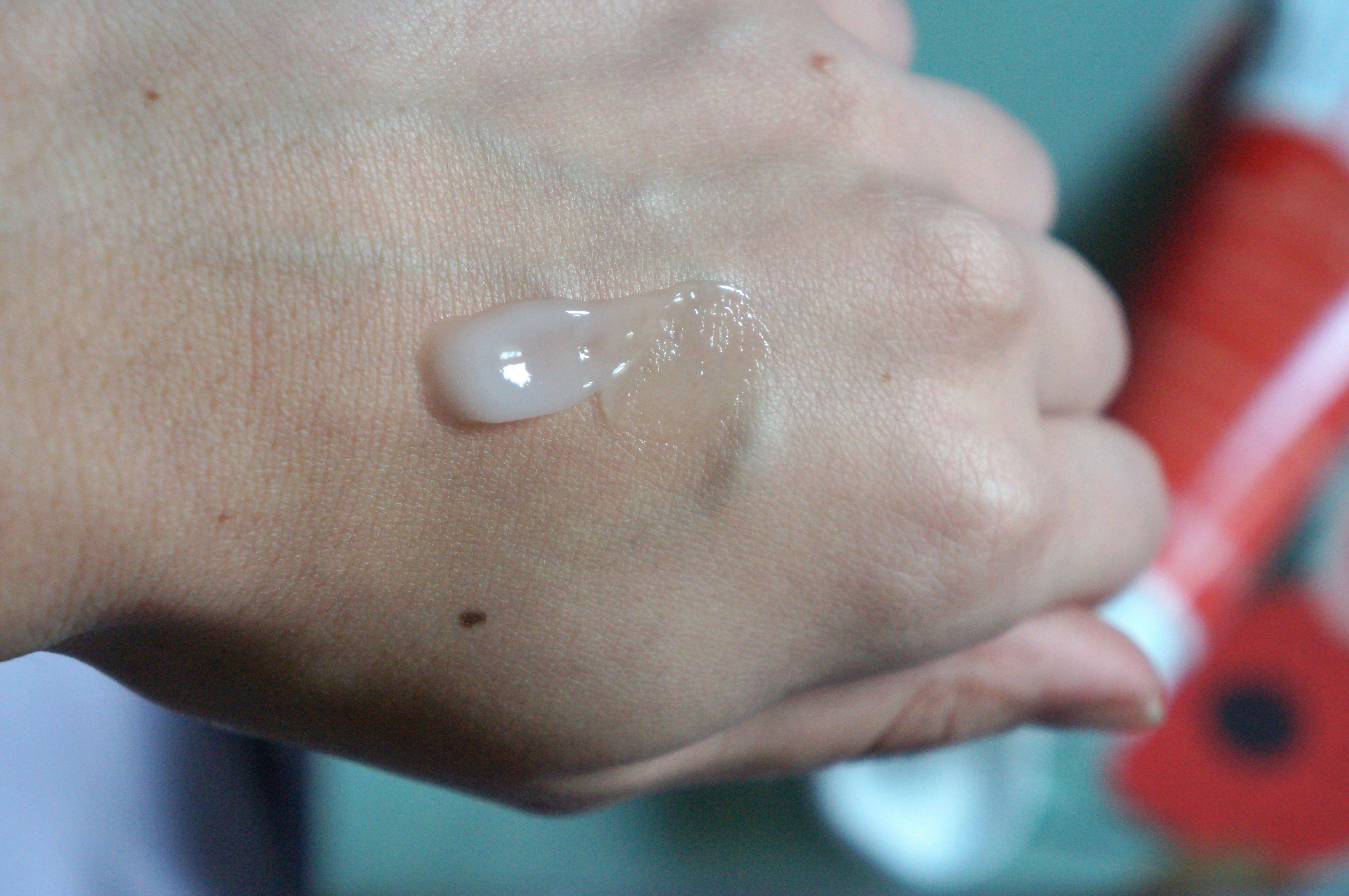 This First Aid Beauty Mattifying Gel Really Will Rescue Your Skin This