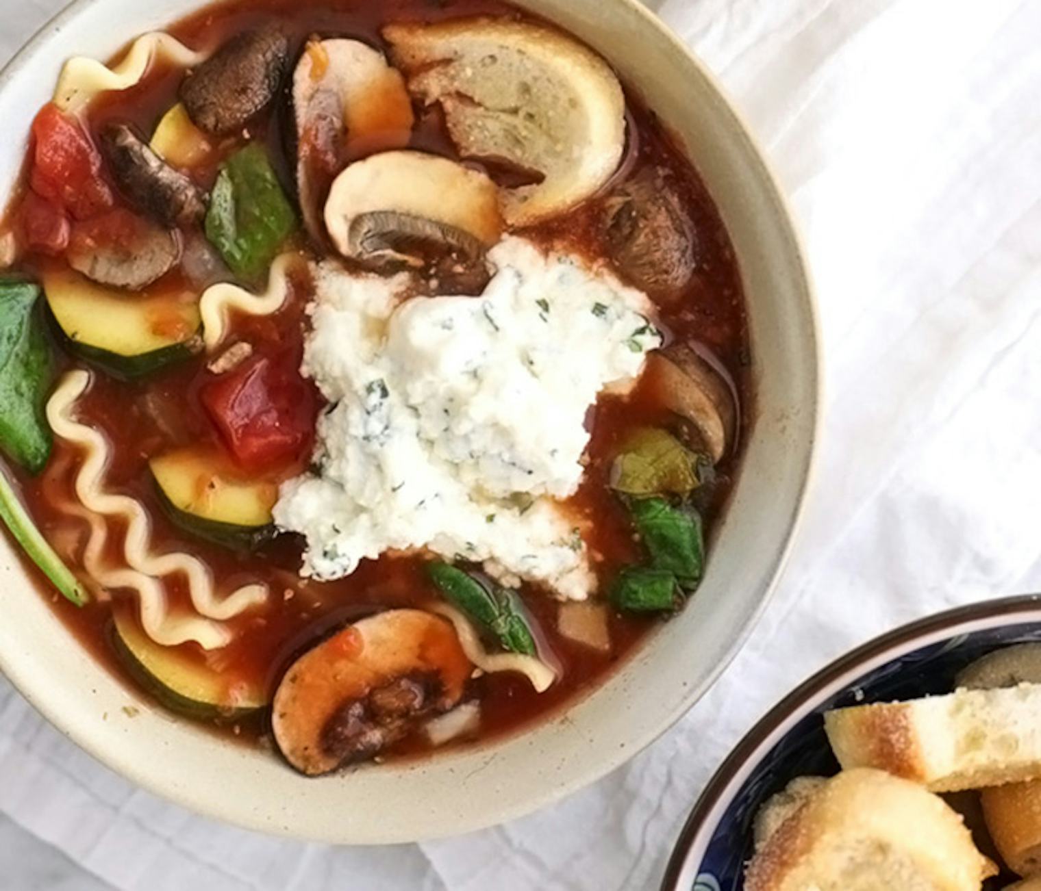 18 Vegetarian Crock-Pot Recipes Even Meat Eaters Will Love