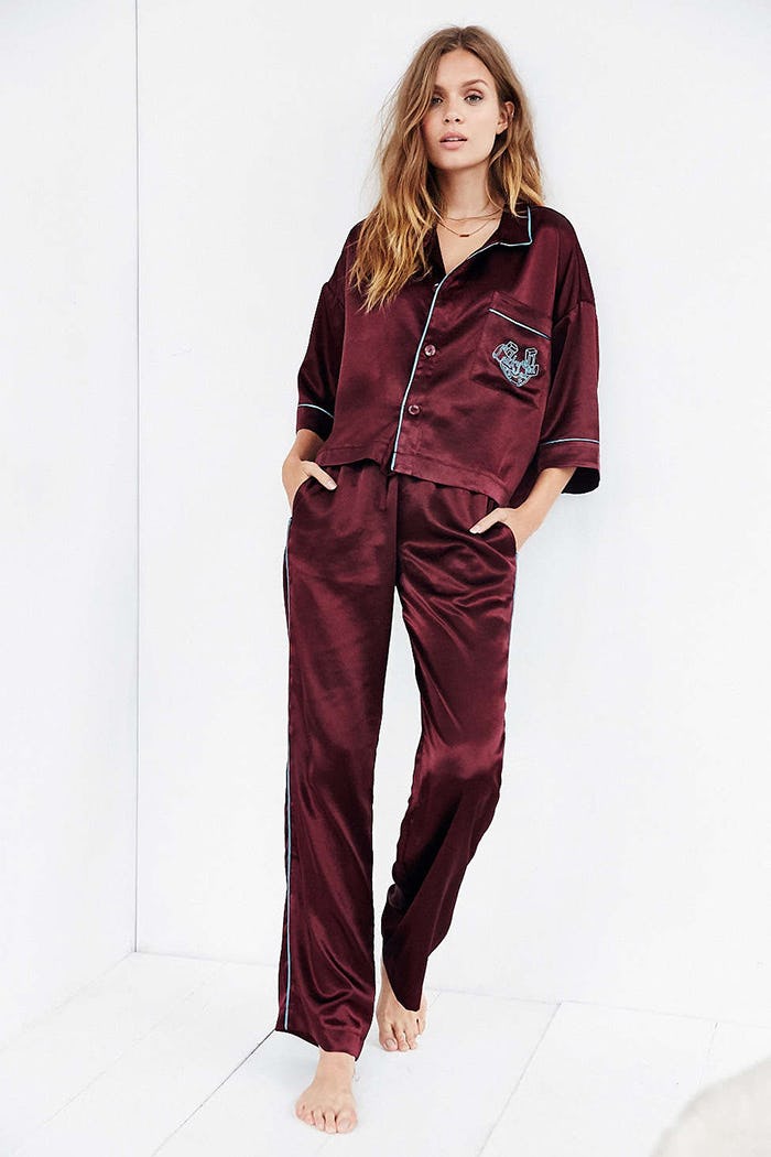 20 Festive Holiday Pajamas You Need To Wear On Christmas Morning