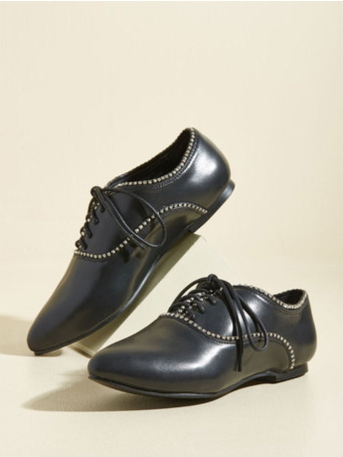 minimalist business casual shoes