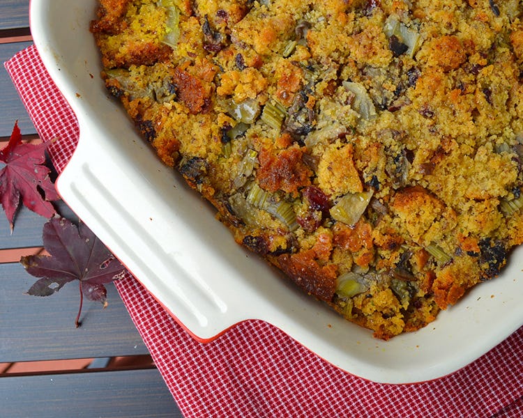 17 Vegetarian Stuffing Recipes For Thanksgiving That Everyone Will Love