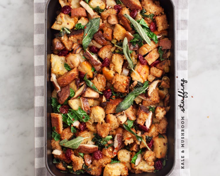 17 Vegetarian Stuffing Recipes For Thanksgiving That Everyone Will Love