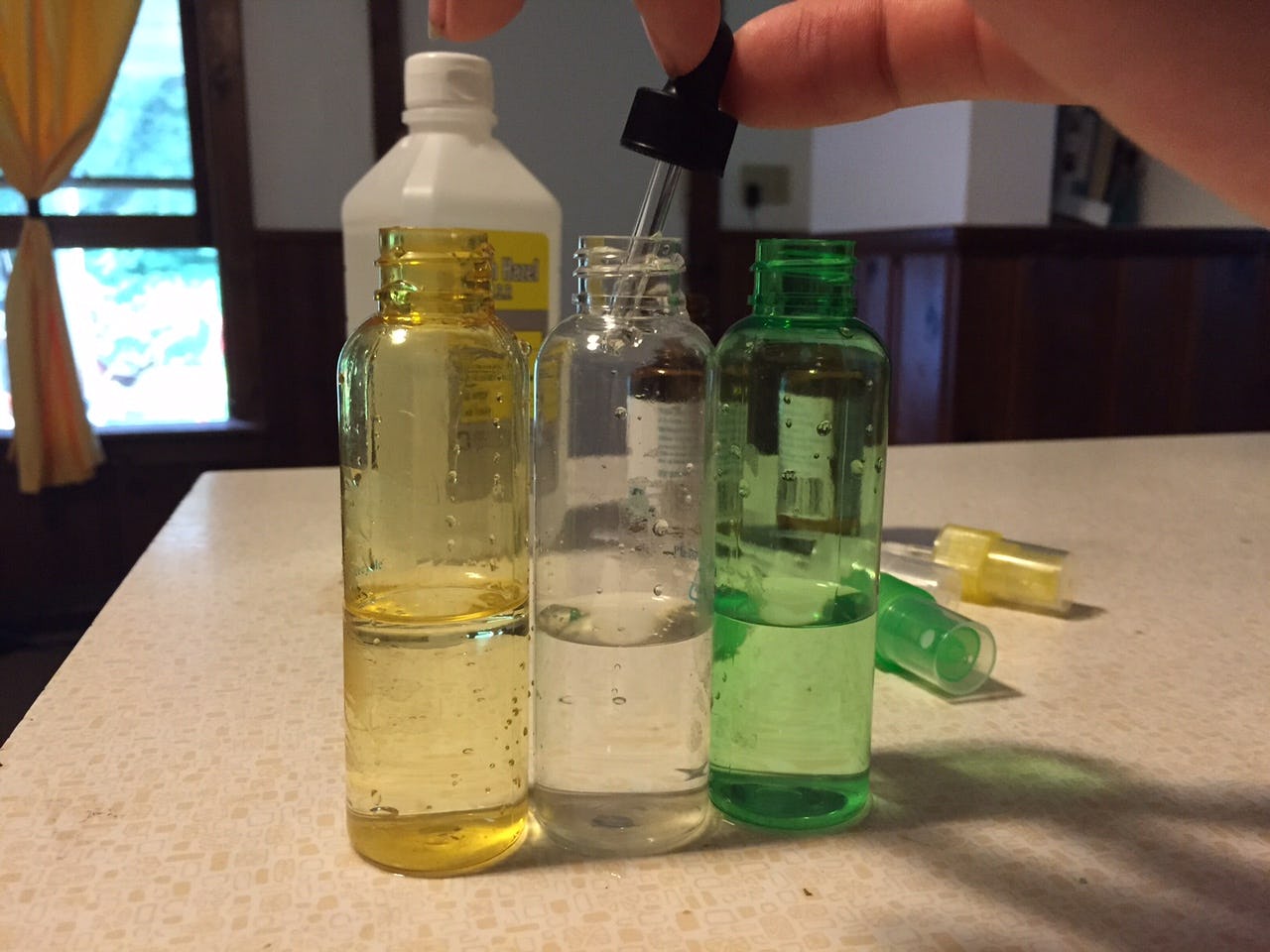 How To Make Bug Spray At Home That Actually Works Using All Natural