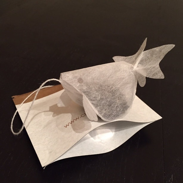Tea Bags That Transform Into Goldfish Will Make Your Tea Classy AF — PHOTOS