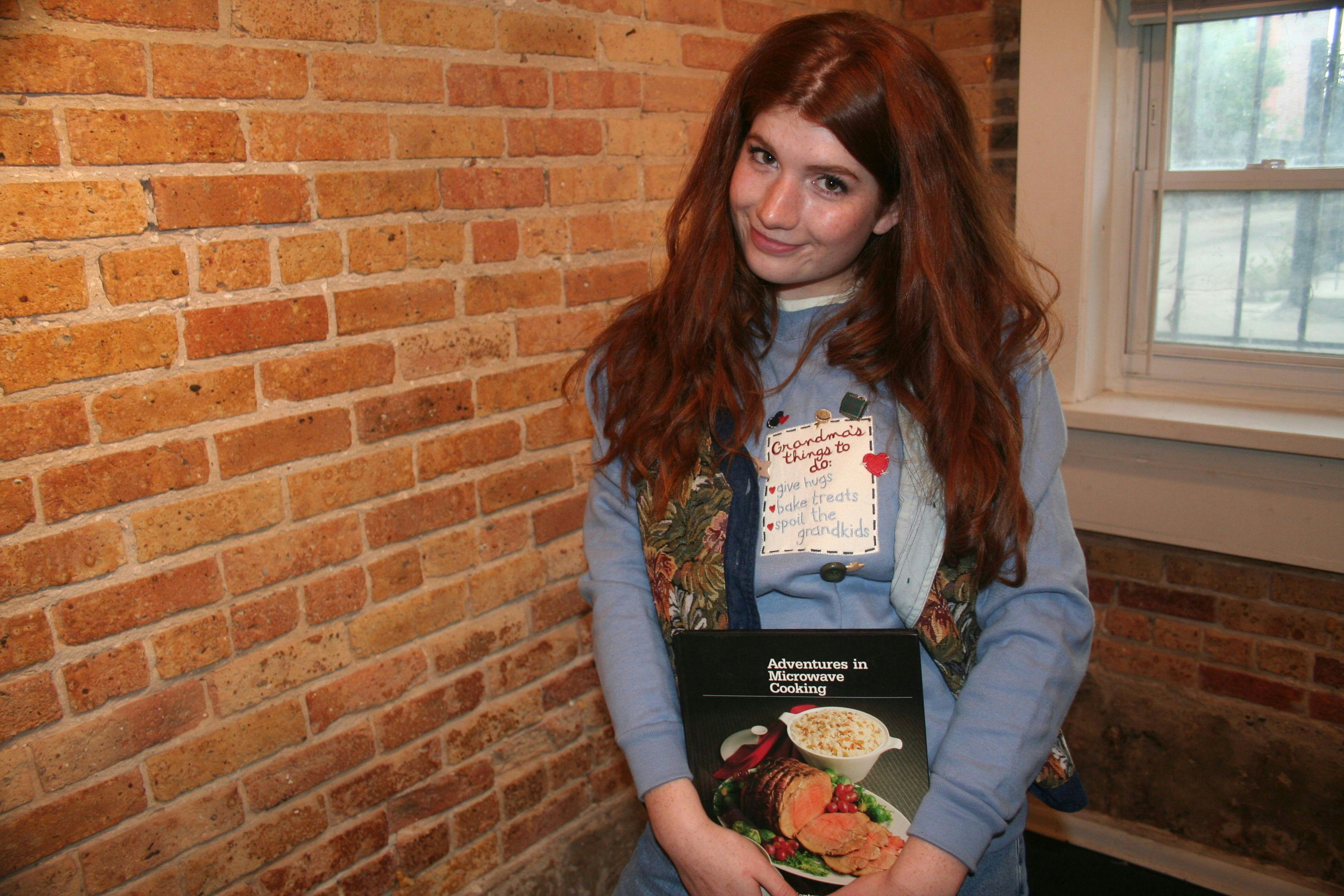 8 Easy Thrift Store Halloween Costumes You Can Find At Any Consignment Shop — PHOTOS