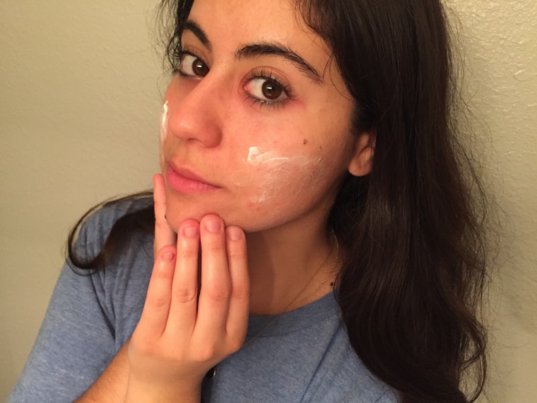 The 13 Emotional Stages Of Removing A Full Face Of Makeup