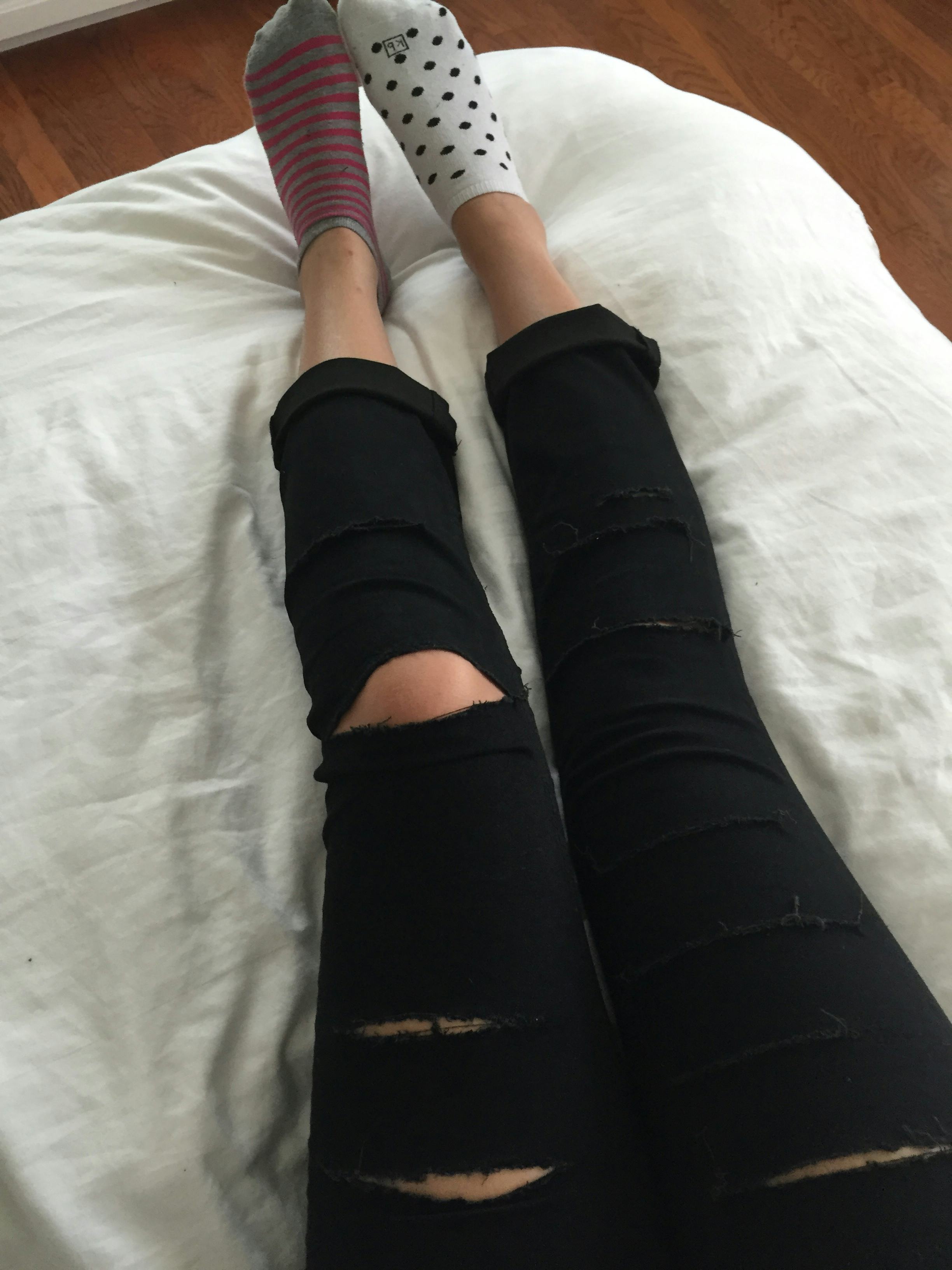 diy distressed black jeans
